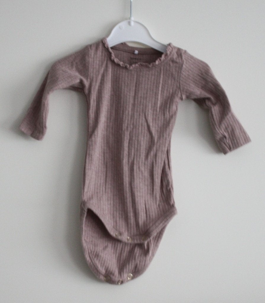 toupe romper  maat 56, Kinderen en Baby's, Babykleding | Maat 56, Ophalen of Verzenden, Gebruikt, Meisje, Nacht- of Onderkleding