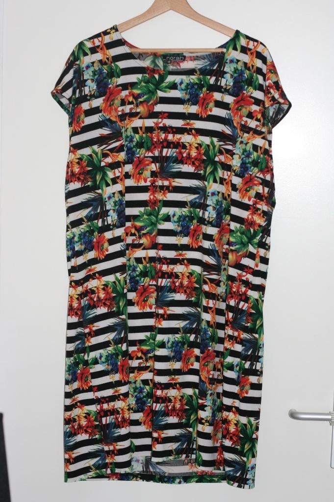Z 29 Leuk gestreept stretch jurkje Norah 48, Kleding | Dames, Jurken, Blauw, Maat 46/48 (XL) of groter, Ophalen of Verzenden, Zo goed als nieuw