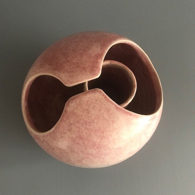 Keramiek object/vaas ..designer: José Rodolfo Gonzales Mele, Ophalen of Verzenden