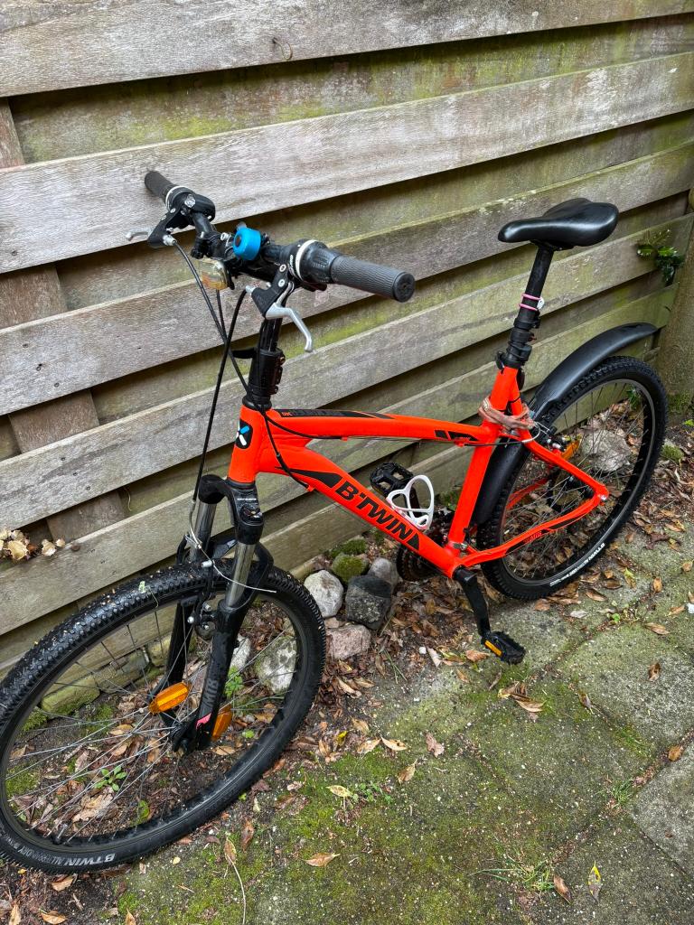 B-Twin rocktetrider 340 mountainbike, Gebruikt, Hardtail, Velgrem, 49 tot 53 cm