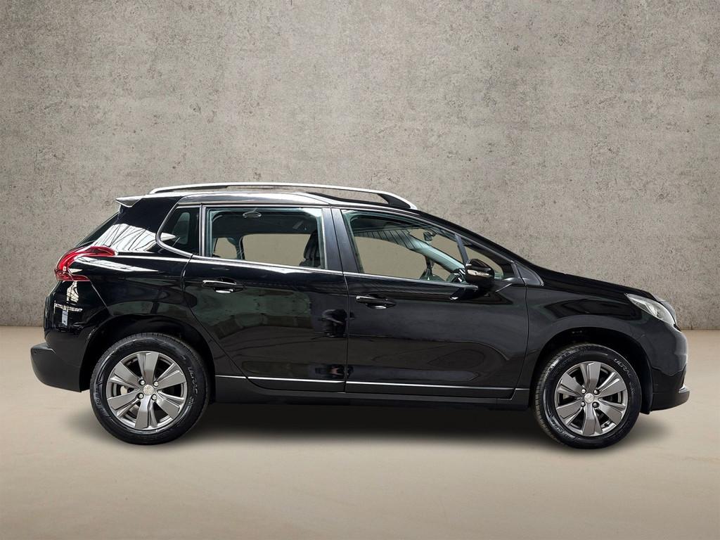 Peugeot 2008 1.2 PureTech Sport (APPLE CARPLAY, NAVIGATIE, C, Voorwielaandrijving, 12 maanden, Stof, Parkeersensor