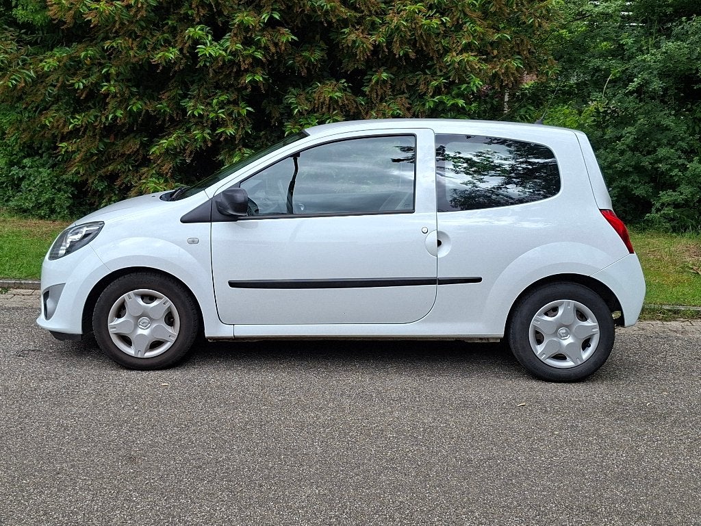 Renault Twingo 1.2 16V 2011 Wit, Auto's, Renault, 839 kg, 74 pk, Zwart, 4 cilinders