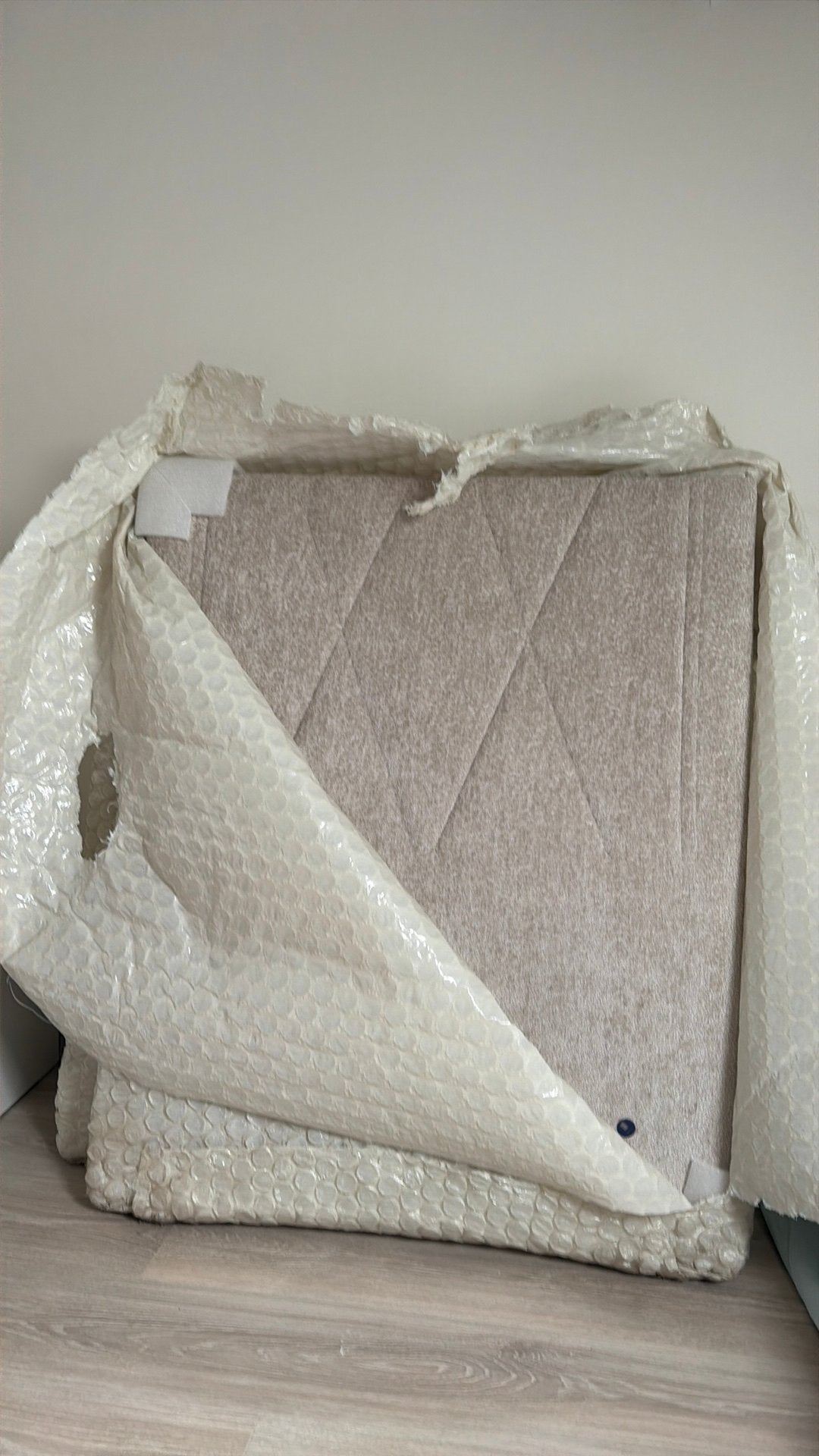 Twee gloednieuwe  eenpersoonsbedden, Huis en Inrichting, Slaapkamer | Bedden, 90 cm, Eenpersoons, Nieuw, Ophalen of Verzenden