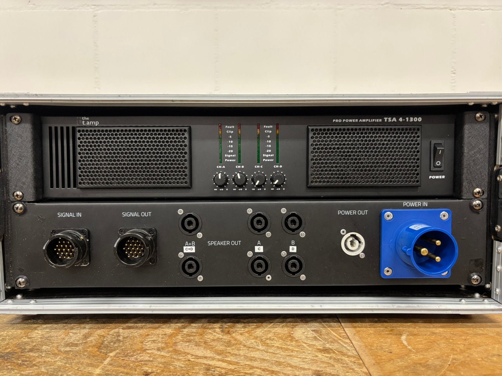 4x Thomann the t. amp TSA 4-1300 PA versterker, Ophalen, Zo goed als nieuw, Minder dan 500 watt