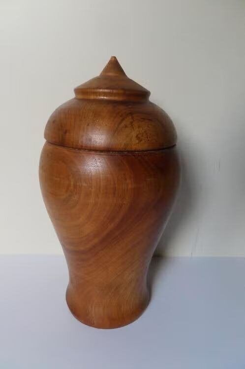 Urnen - Hout - 3 modellen - Ook per stuk te koop, Ophalen, Zo goed als nieuw, Bruin, Hout