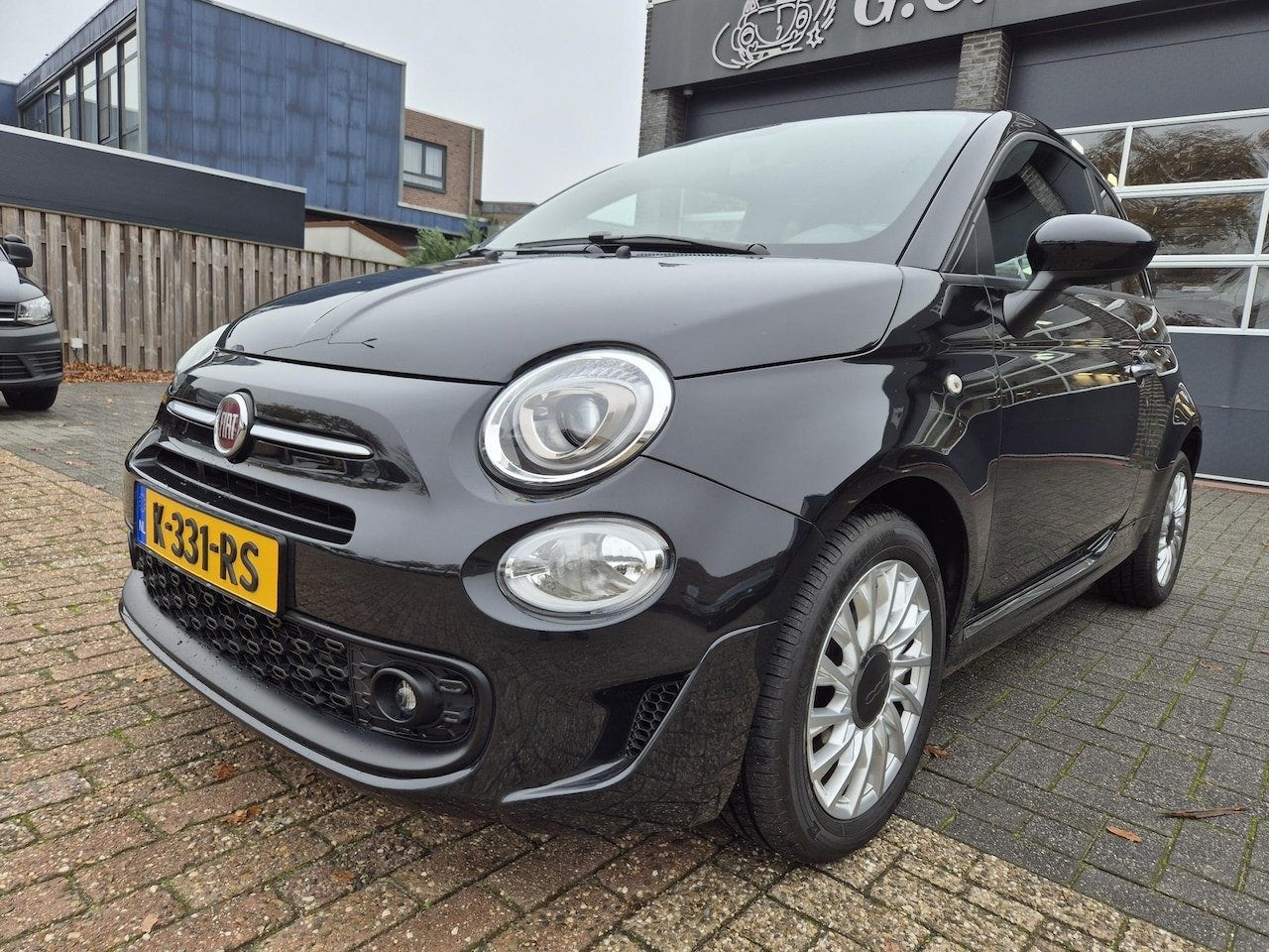 Fiat 500 1.0 Hybrid Rockstar, Auto's, Fiat, Voorwielaandrijving, Parkeersensor, Euro 6, 4 stoelen