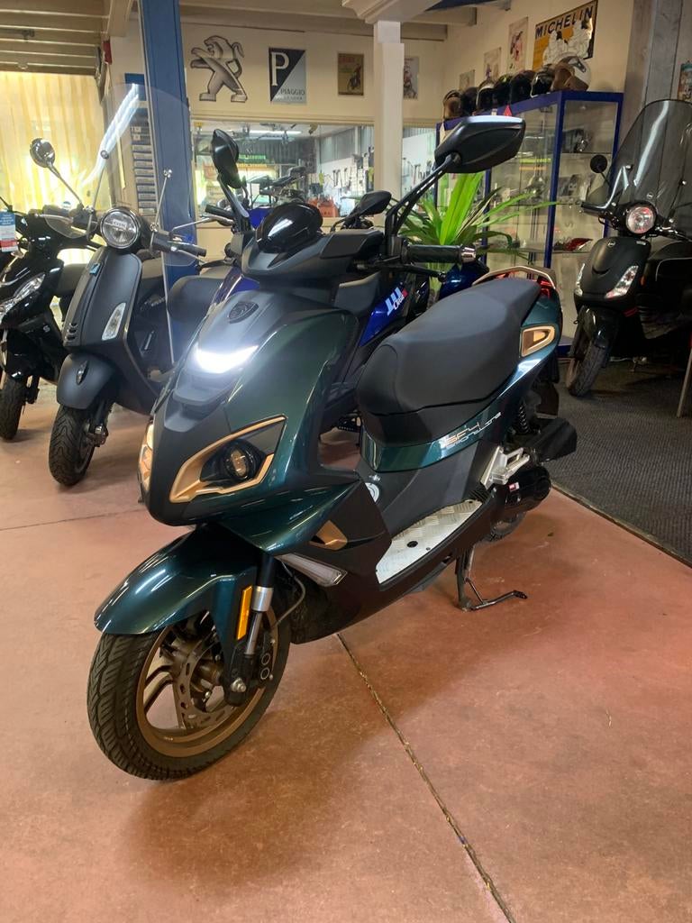 Gebro scooters: Peugeot speedfight 4 45KM Sportline, Maximaal 45 km/u, Ophalen of Verzenden, Zo goed als nieuw, Speedfight
