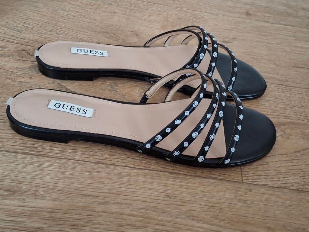 Guess slippers maat 41 Nieuw, Kleding | Dames, Schoenen, Slippers, Guess, Zwart, Nieuw