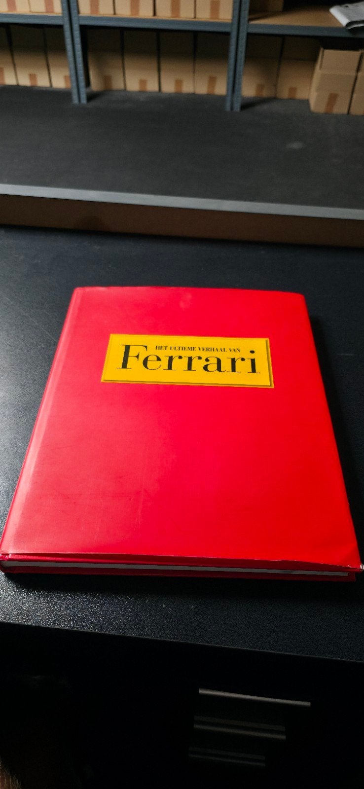 Het Ultieme Verhaal van Ferrari - Brian Laban Boek, Boeken, Ophalen of Verzenden, Zo goed als nieuw, Ferrari, Brian Laban