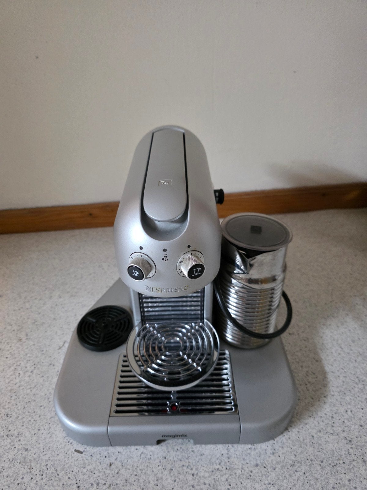 Nespresso Gran Maestria - Gebruikt, Witgoed en Apparatuur, Koffiezetapparaten, Ophalen, Koffiepads en cups, Gebruikt, Espresso apparaat