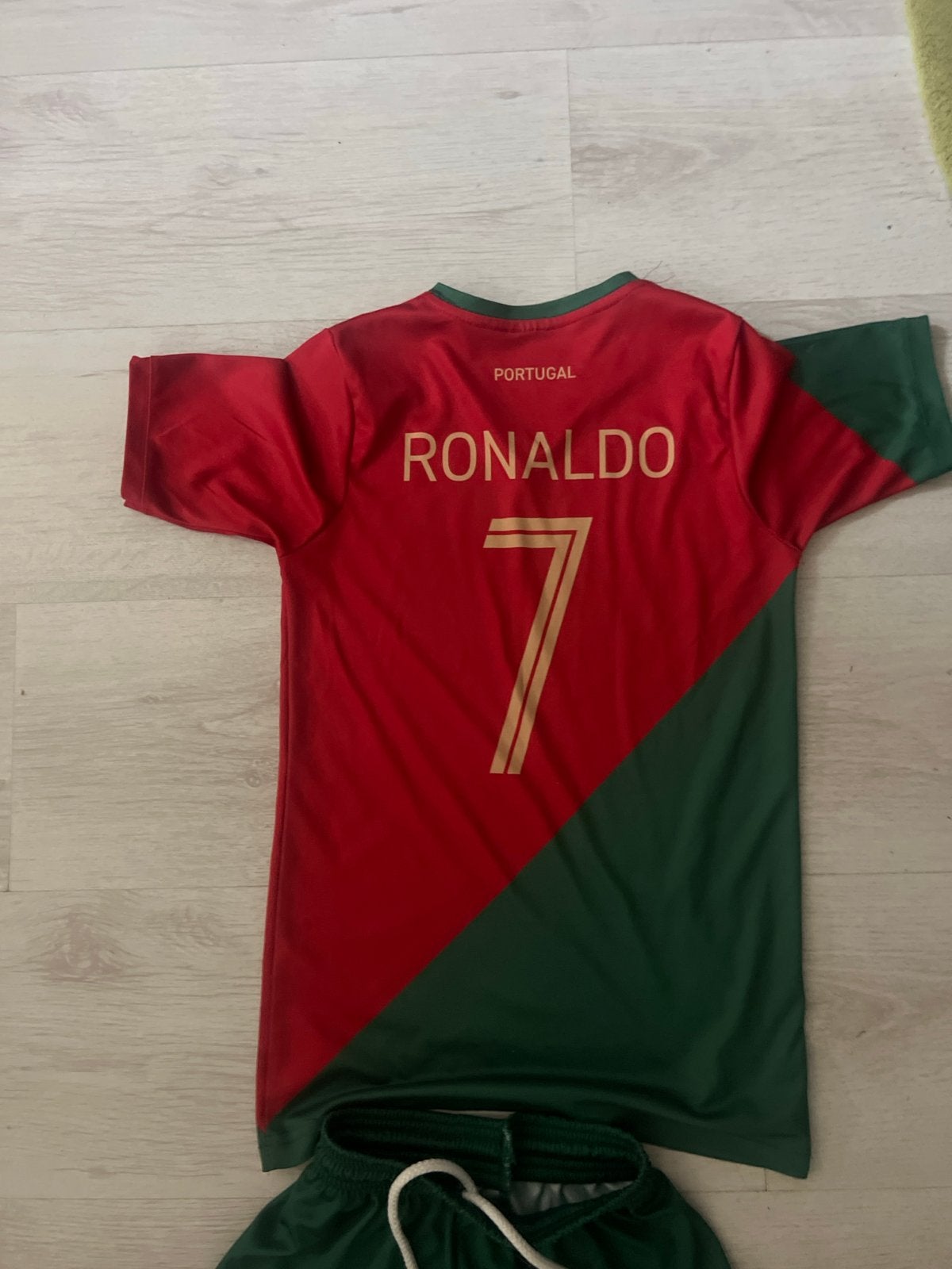 Portugal Ronaldo 7 Voetbaltenue voor Kinderen, Kinderen en Baby's, Ophalen of Verzenden, Gebruikt, Jongen of Meisje, Setje