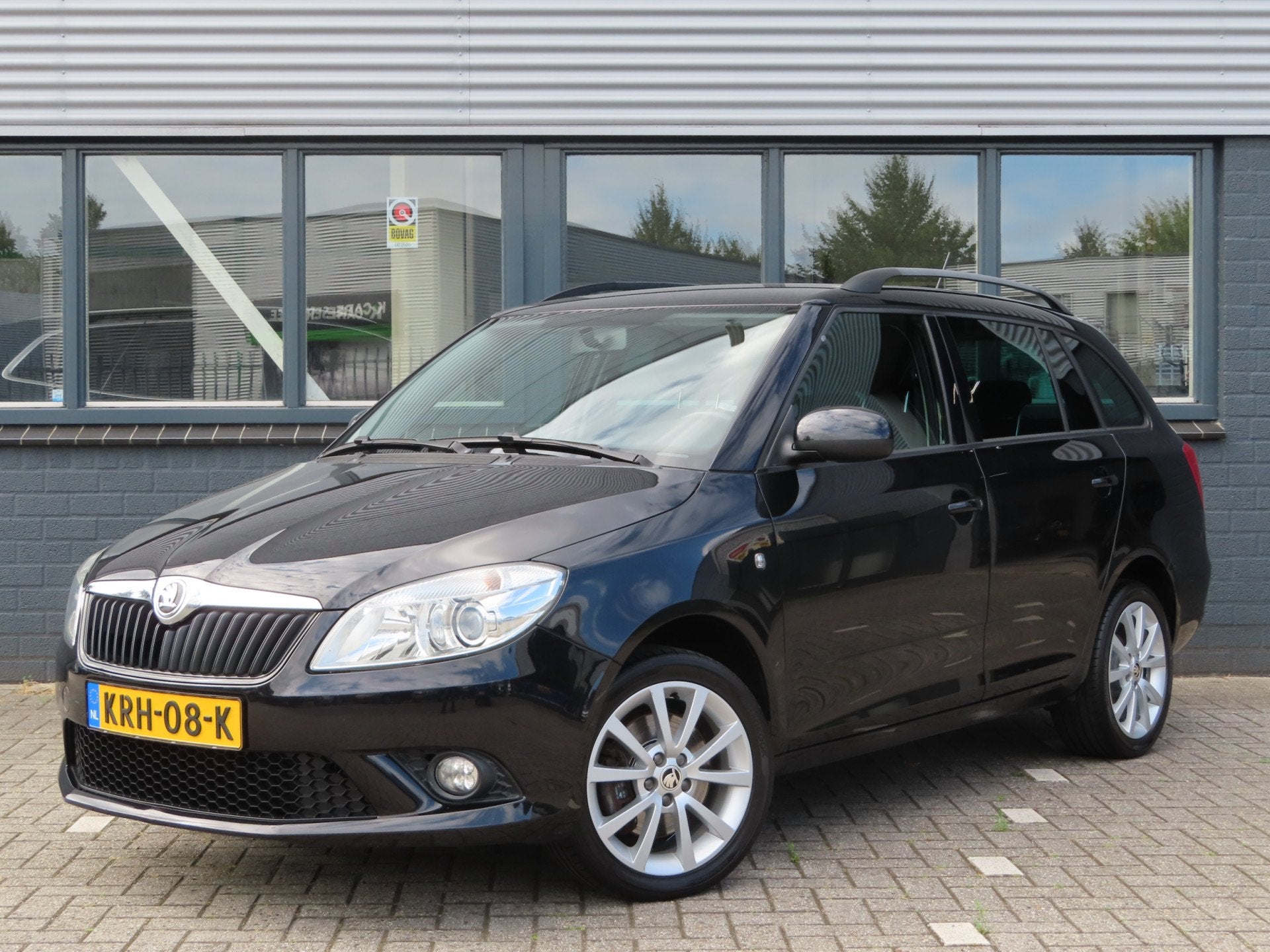 Skoda Fabia Combi 1.2 TSI Sprint Pro | stoelverwarming | aut, Voorwielaandrijving, Gebruikt, Zwart, 4 cilinders