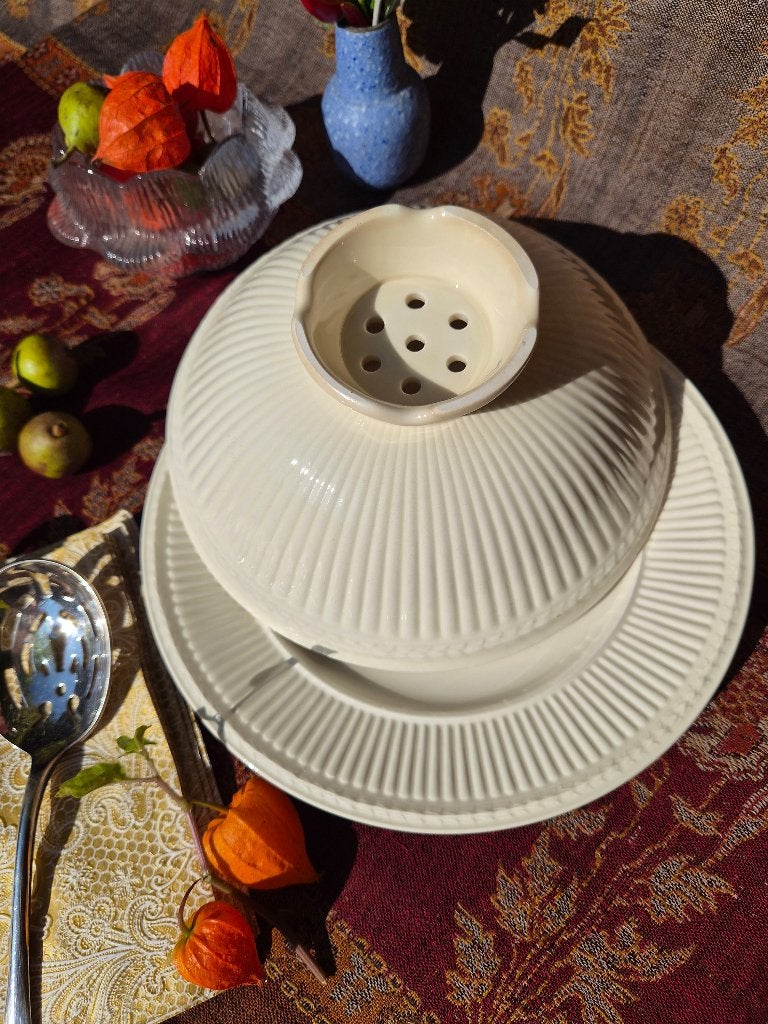 Wedgwood Queen’s Ware Edme Fruittest/Vergiet met Uitlekbord, Ophalen of Verzenden