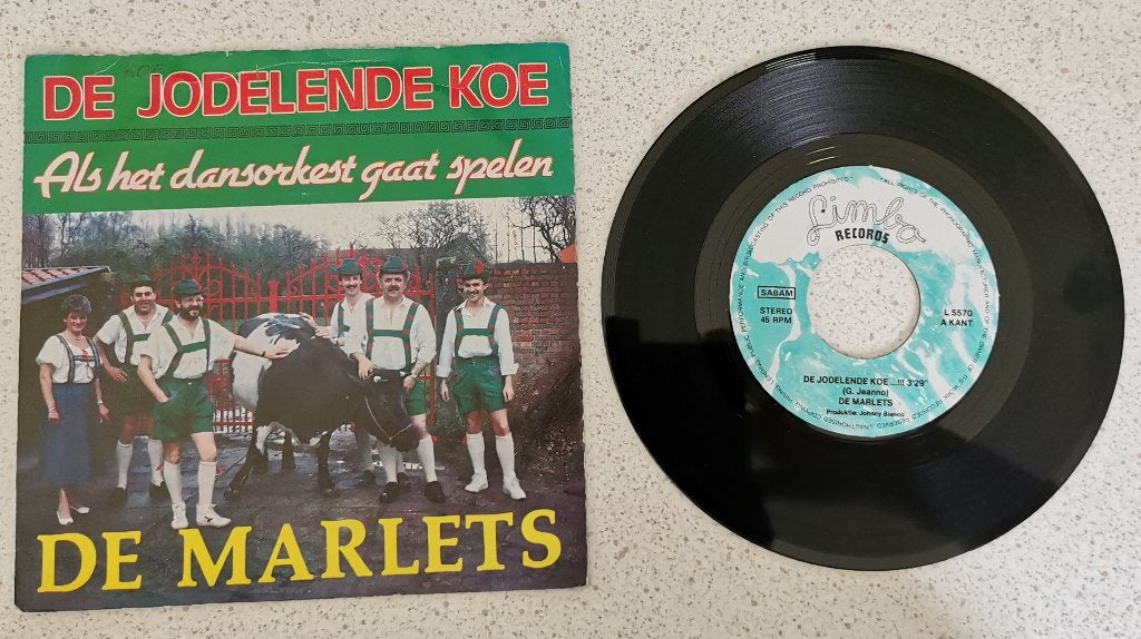 Single De Marlets - De jodelende koe, Cd's en Dvd's, Ophalen of Verzenden, Gebruikt, Nederlandstalig