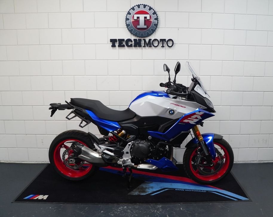BMW F 900 XR F900XR 12/2025 SPORT ABS ESA Middenbok Spoiler, Motoren, 2 cilinders, Motorrijbewijs A, Bedrijf, Onbekend
