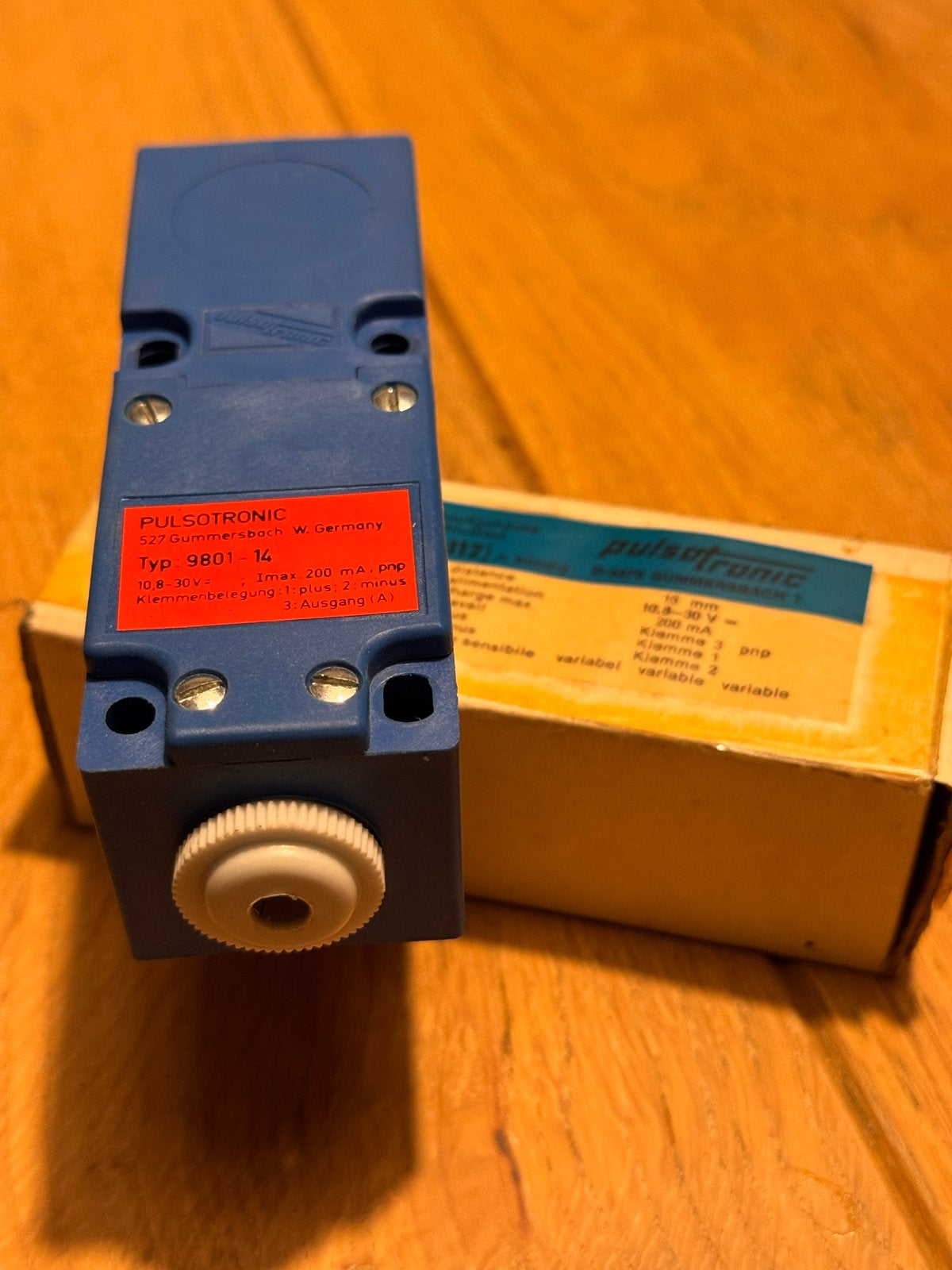 Pulsotronic 9801-14 inductieve naderingssensor origin. doos, Ophalen of Verzenden, Nieuw, Elektriciteit