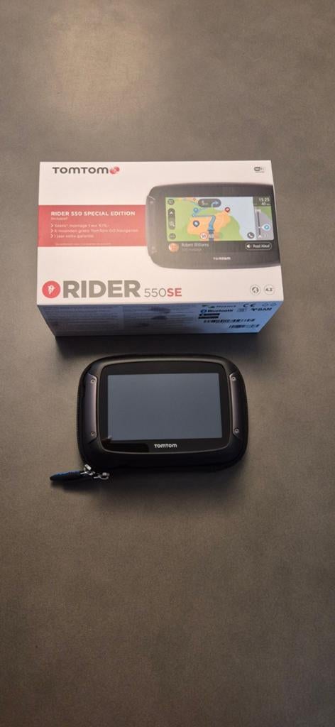 TomTom Rider 550 SE | Lifetime updates | Motormount + slot, Motoren, Accessoires | Navigatiesystemen, Ophalen of Verzenden, Zo goed als nieuw