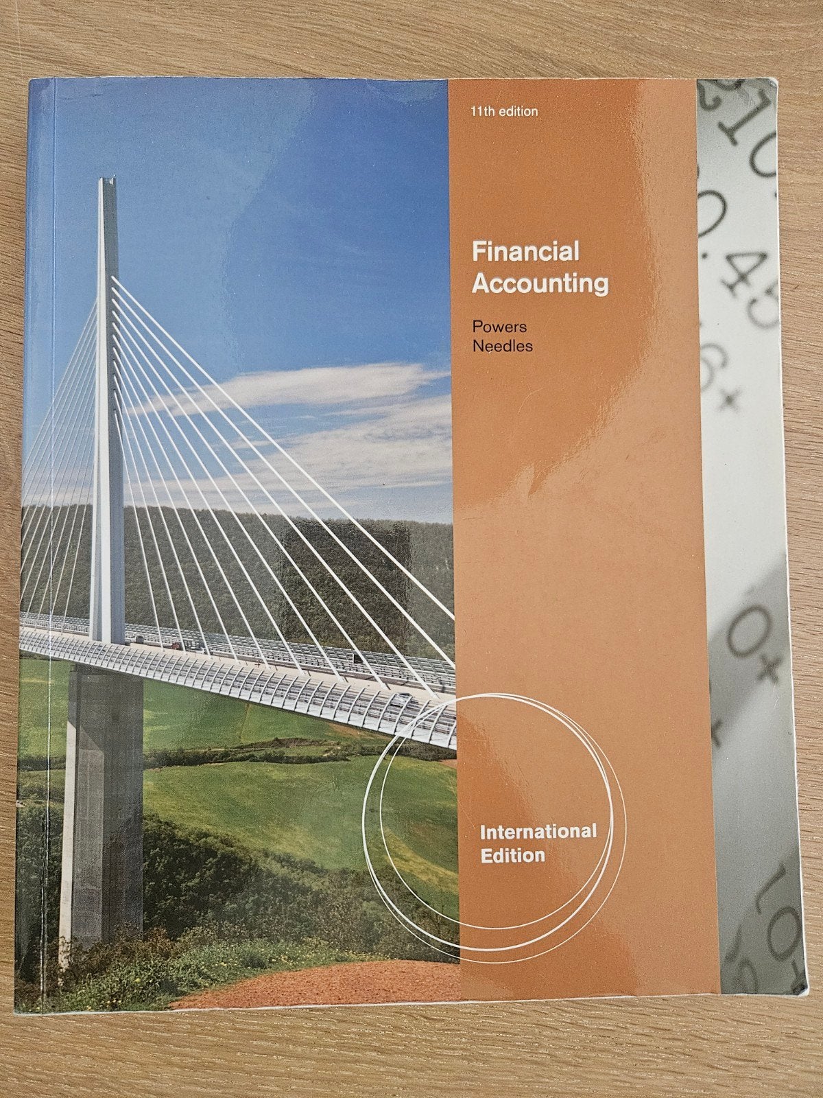 Financial Accounting 11e - Powers Needles International, Powers, Needles, Zo goed als nieuw, Gamma, HBO