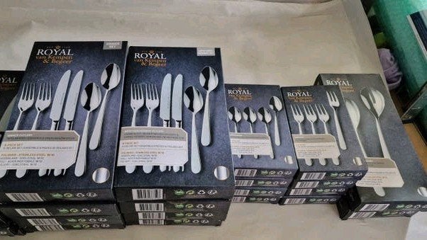 Ah royal van kempen en begeer bestek besteksets zilverkleur, Huis en Inrichting, Ophalen of Verzenden, Nieuw, Rvs of Chroom, Bestekset