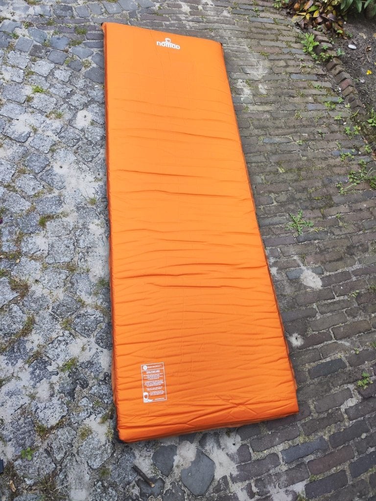 Nomad zelfopblaasmat dik / zeer comfortabel, Ophalen of Verzenden, Gebruikt, 1-persoons
