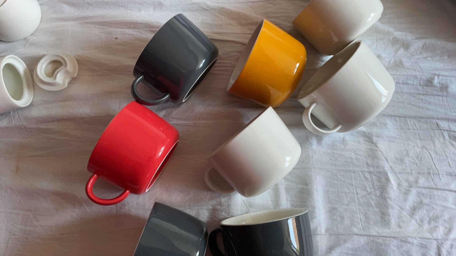 8 HEMA CHICAGO MOKKEN ,SOEPKOMMEN ,CAPPUCCINO KOM, Huis en Inrichting, Keuken | Servies, Ophalen of Verzenden, Zo goed als nieuw