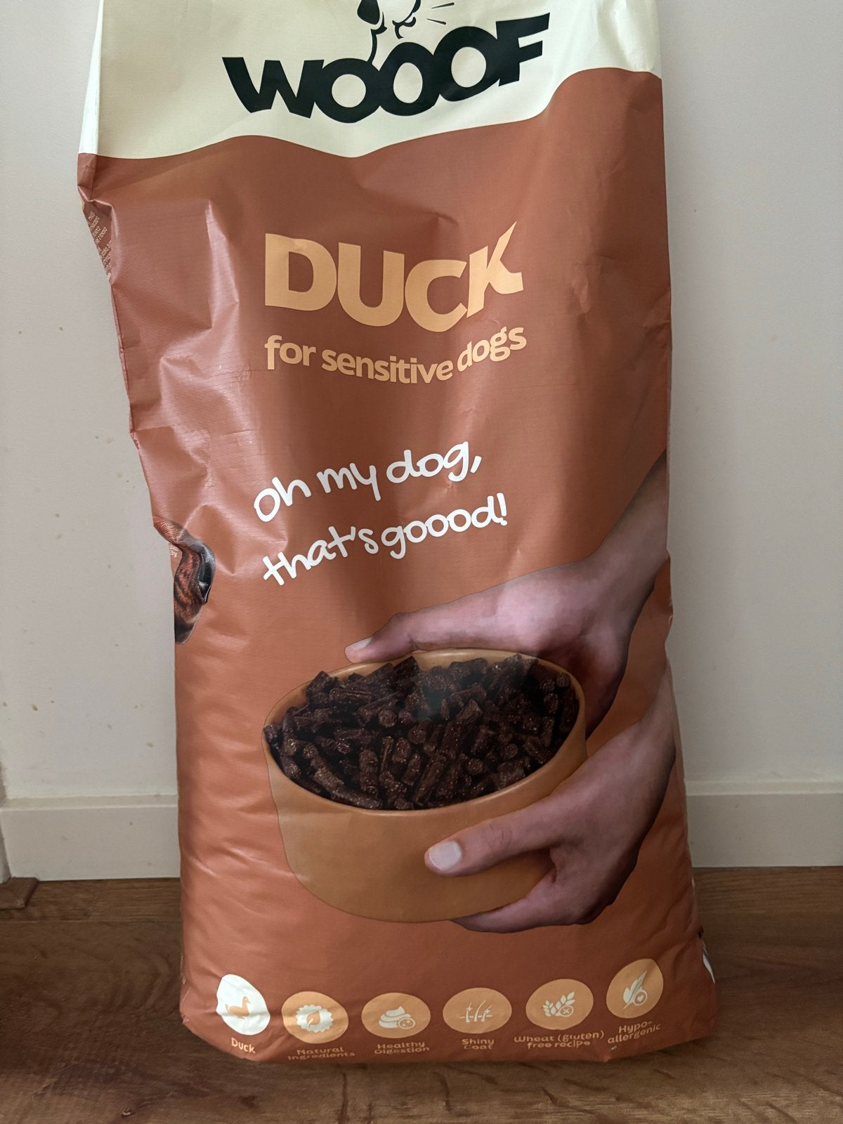Hondenbrokken Wooof, Ophalen of Verzenden, Hond