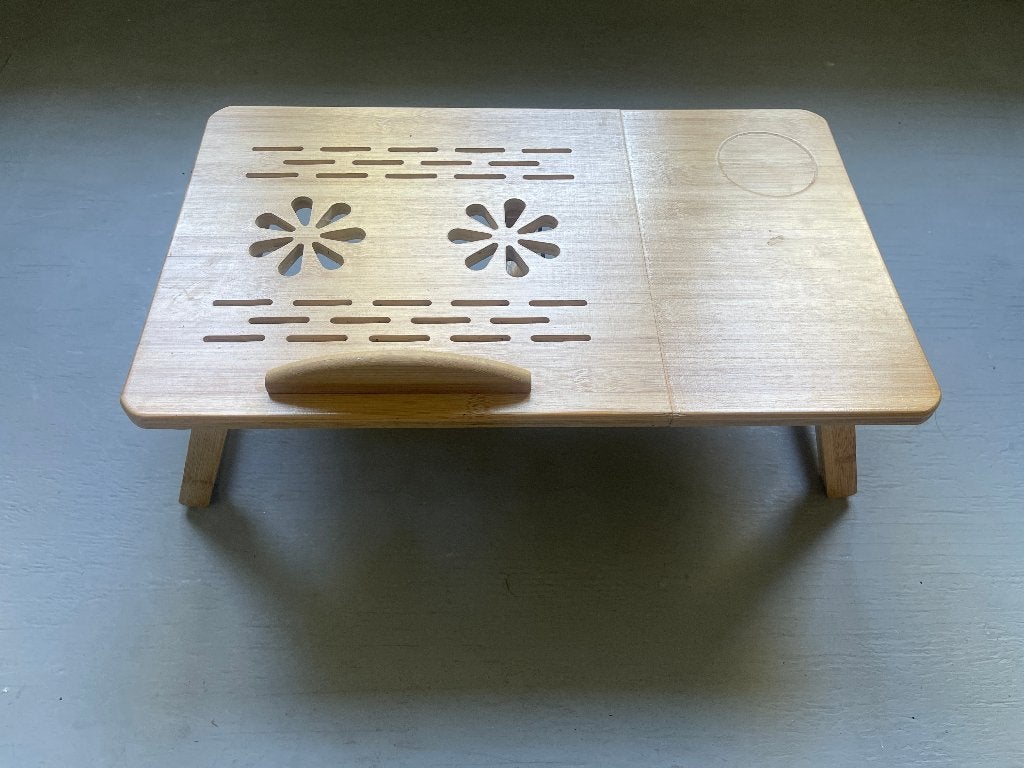 Verstelbare houten laptoptafel  – bedtafel / laptopstandaard, Computers en Software, Laptoptafels, Zo goed als nieuw, Ophalen