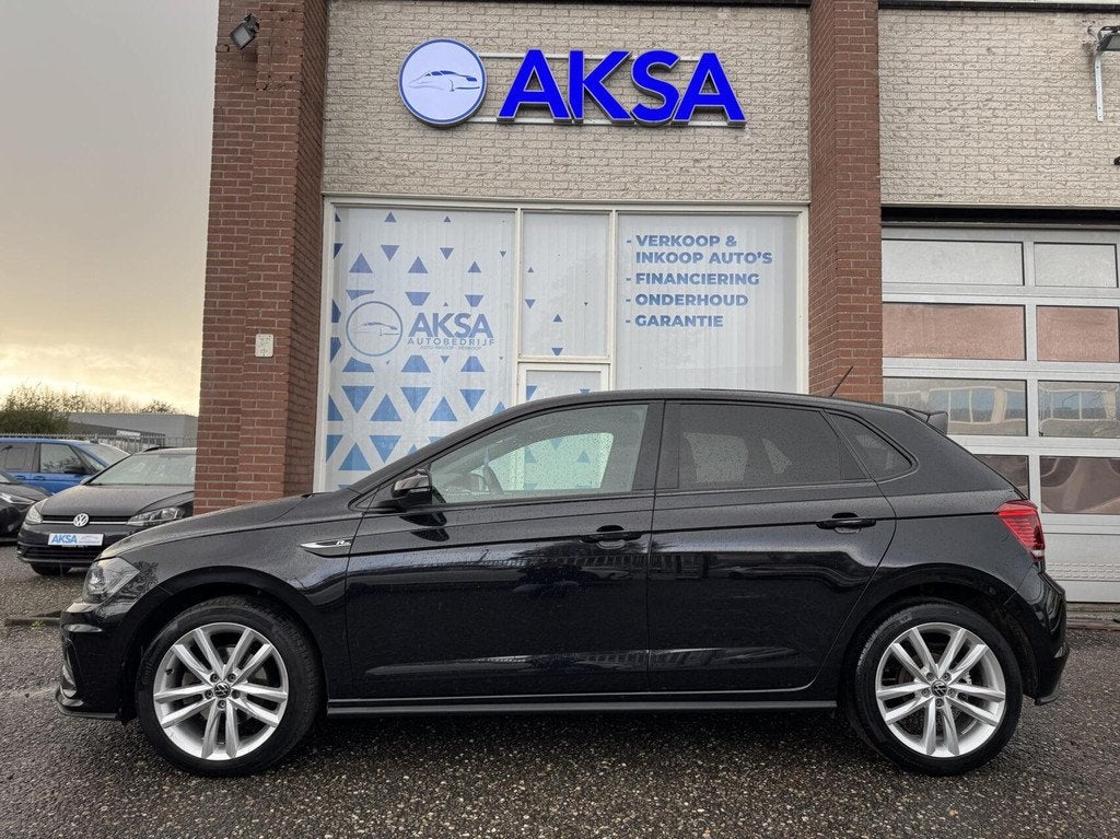 Volkswagen Polo 1.0 TSI 110pk R-Line DSG ACC Virtuele Cockpi, Gebruikt, Euro 6, Automatische klimaatregeling, Zwart