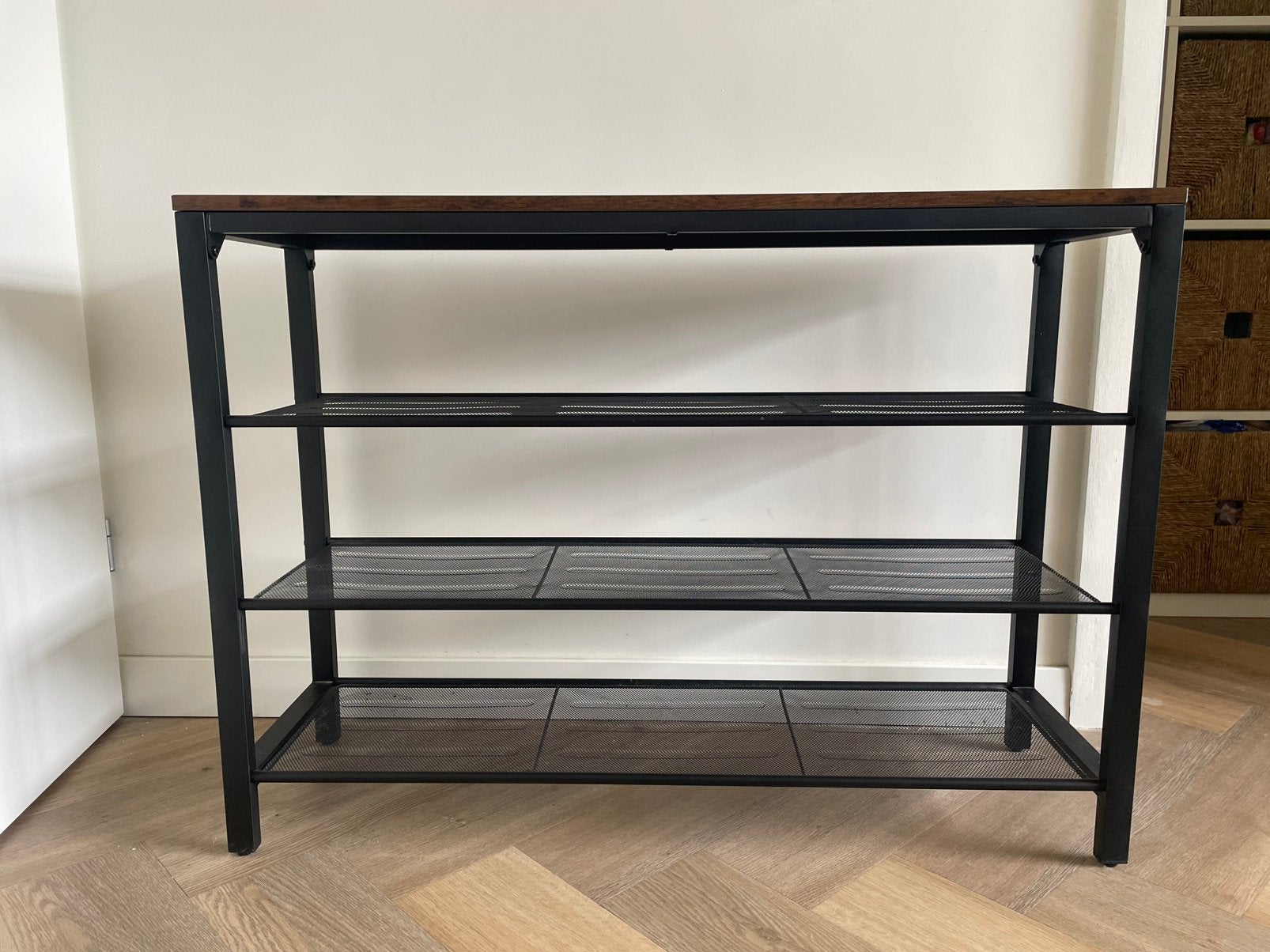 Te koop: (houten metalen) schoenenrek (100x30x70 cm), Ophalen, Zo goed als nieuw