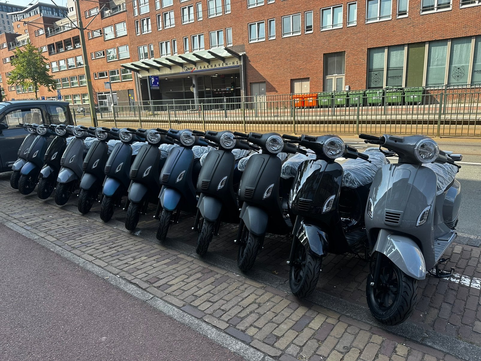 Bellano Puro Lux 50i 2026 E5+ – Nieuw Direct Leverbaar!, Fietsen en Brommers, Ophalen, Nieuw, Benzine, 50 cc