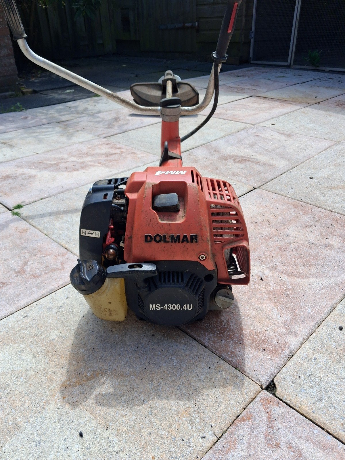 Dolmar bosmaaier, Tuin en Terras, Ophalen of Verzenden, Gebruikt, Benzine