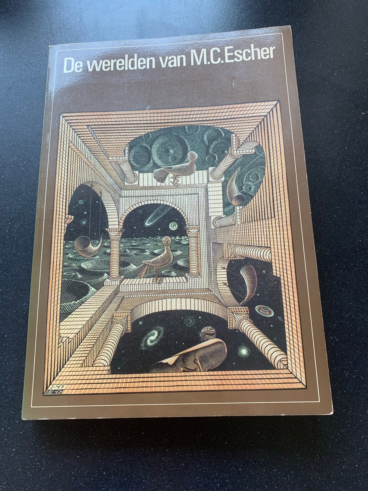 De werelden van M.C. Escher - Kunstboek, Boeken, Ophalen of Verzenden, Zo goed als nieuw, Grafische vormgeving