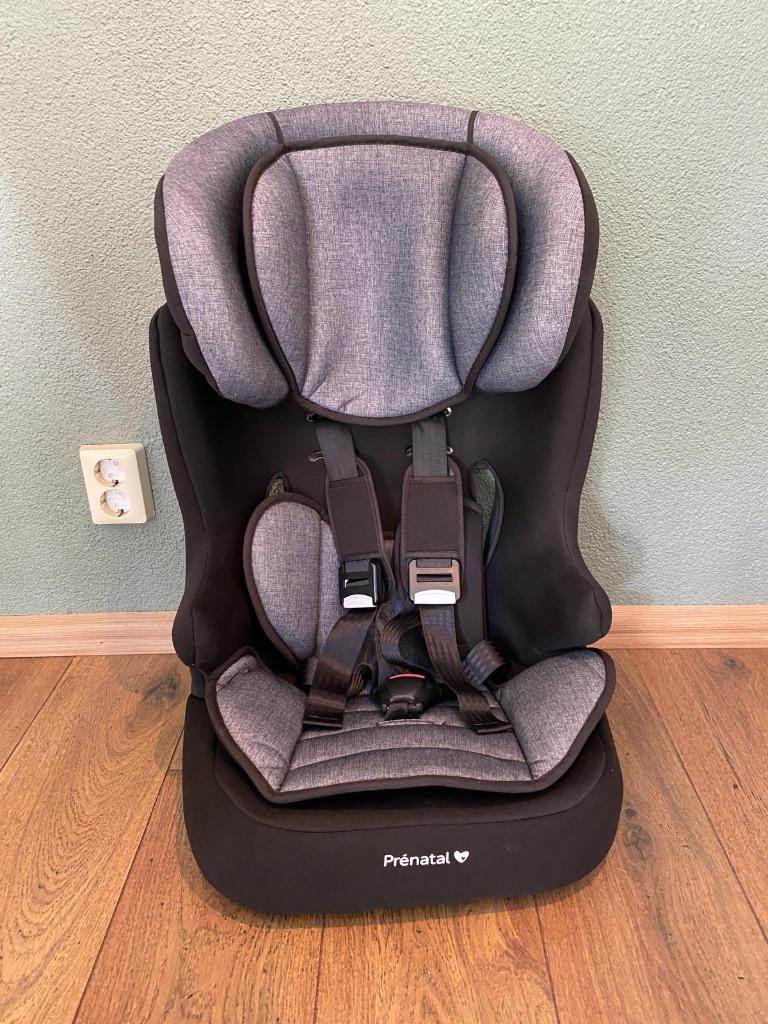 Autostoel prenatal 9-18 KG., Autogordel, Verstelbare rugleuning, 9 t/m 18 kg, Zo goed als nieuw
