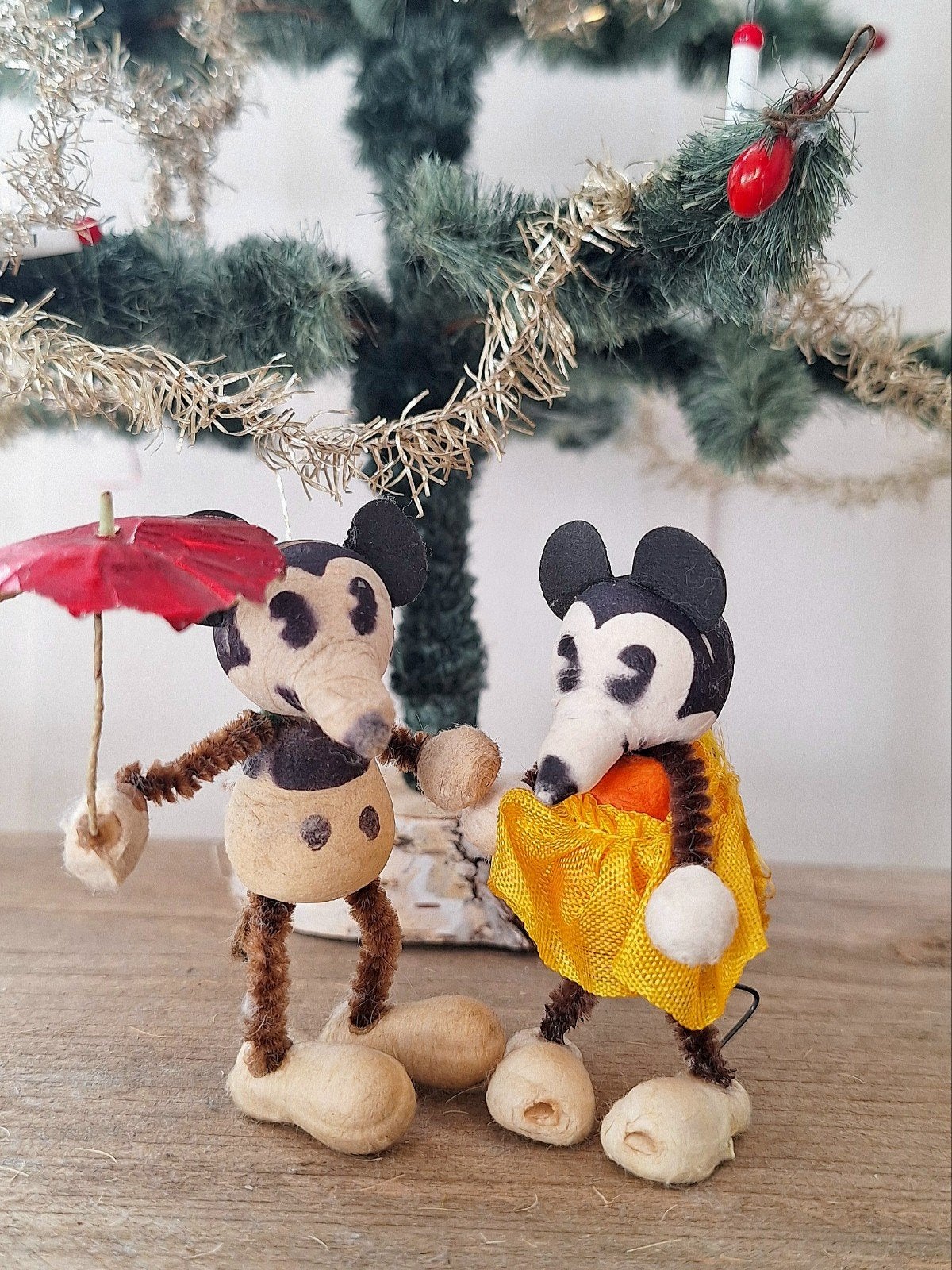 ANTIEKE MICKEY & MINNIE MOUSE spun cotton, Verzenden