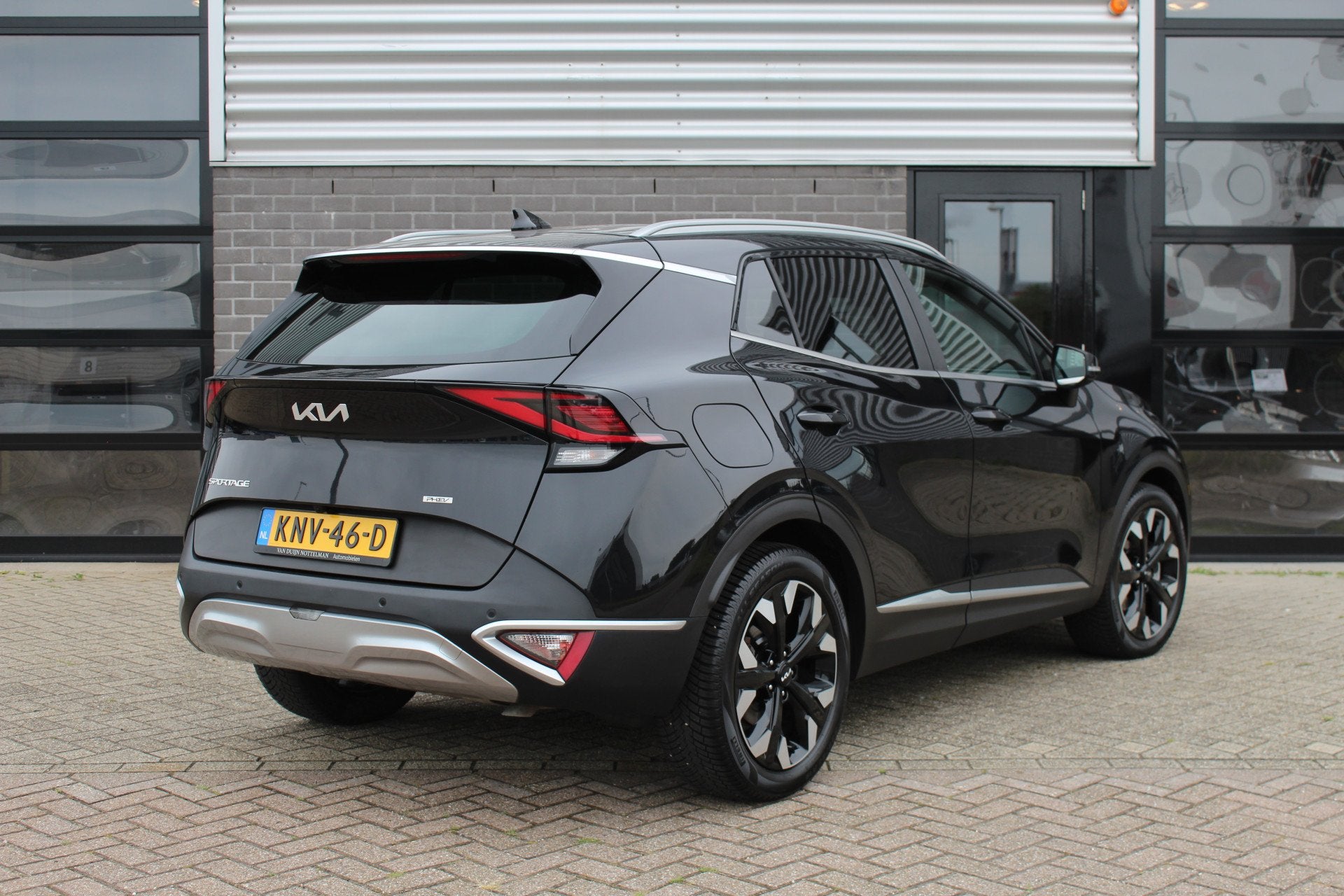 Kia Sportage 1.6 T-GDi Plug-in Hybrid AWD DynamicLine / Carp, Auto's, Automaat, 14 kWh, Gebruikt, 4 cilinders