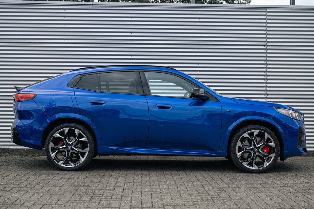 BMW X2 sDrive20i M Sport Automaat / Sportstoelen / Adaptieve, Auto's, BMW, X2, 1800 kg, 156 pk, Met garantie (alle)