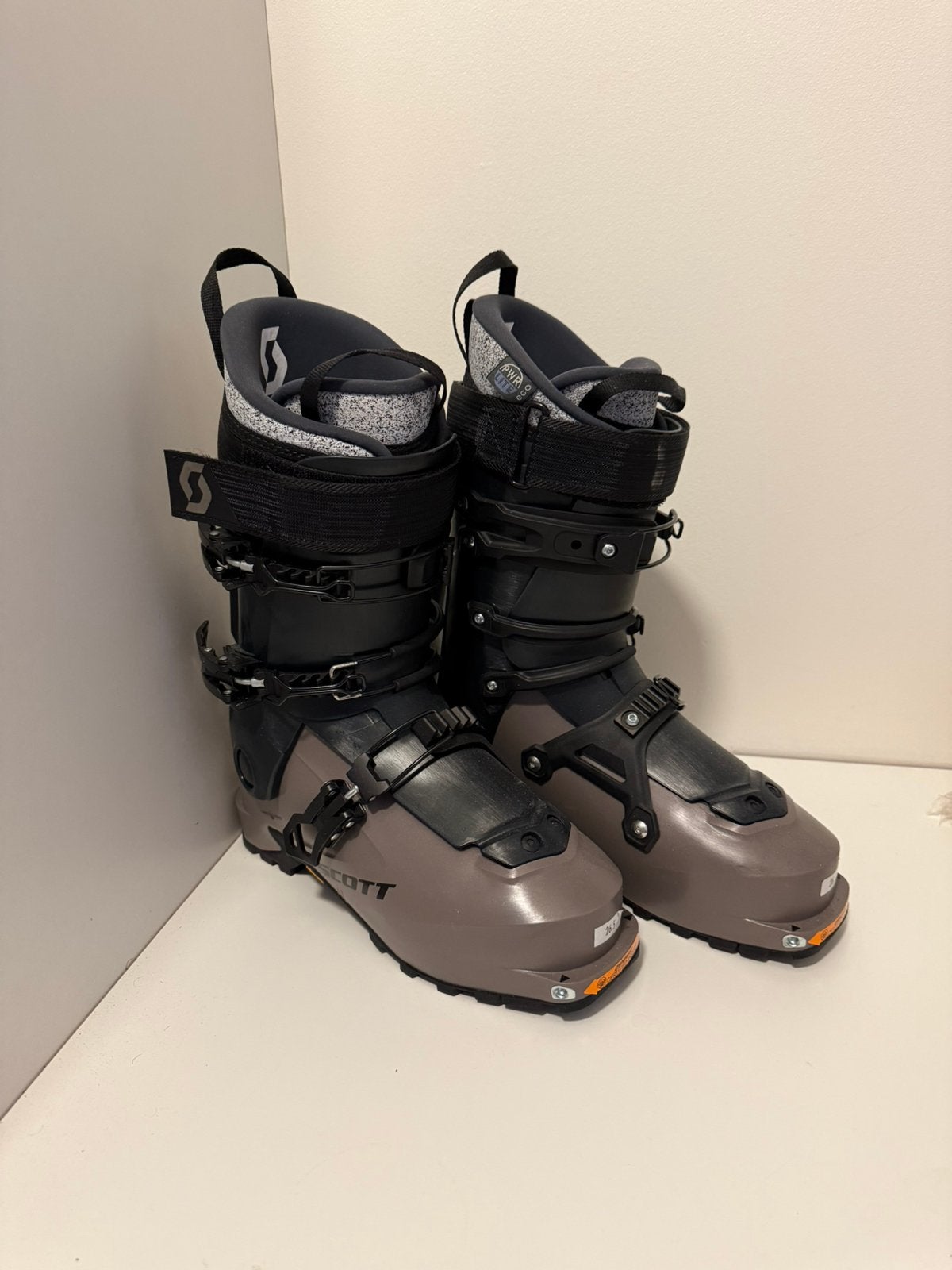 Scott cosmos 26.5 NIEUW, Sport en Fitness, Skiën en Langlaufen, Overige merken, Schoenen, Nieuw, Ophalen of Verzenden