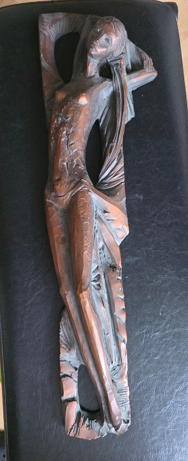 mooi vrouwen beeld ik denk van hout, Ophalen of Verzenden