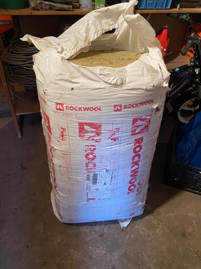 Nieuwe isolatie 14 cm, Ophalen, Overige materialen, 12 cm of meer, Zo goed als nieuw