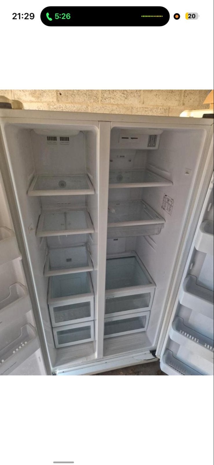 Voor een prikkie: Grote, goed werkende koelkast en vriezer, Witgoed en Apparatuur, Koelkasten en IJskasten, Ophalen, Gebruikt