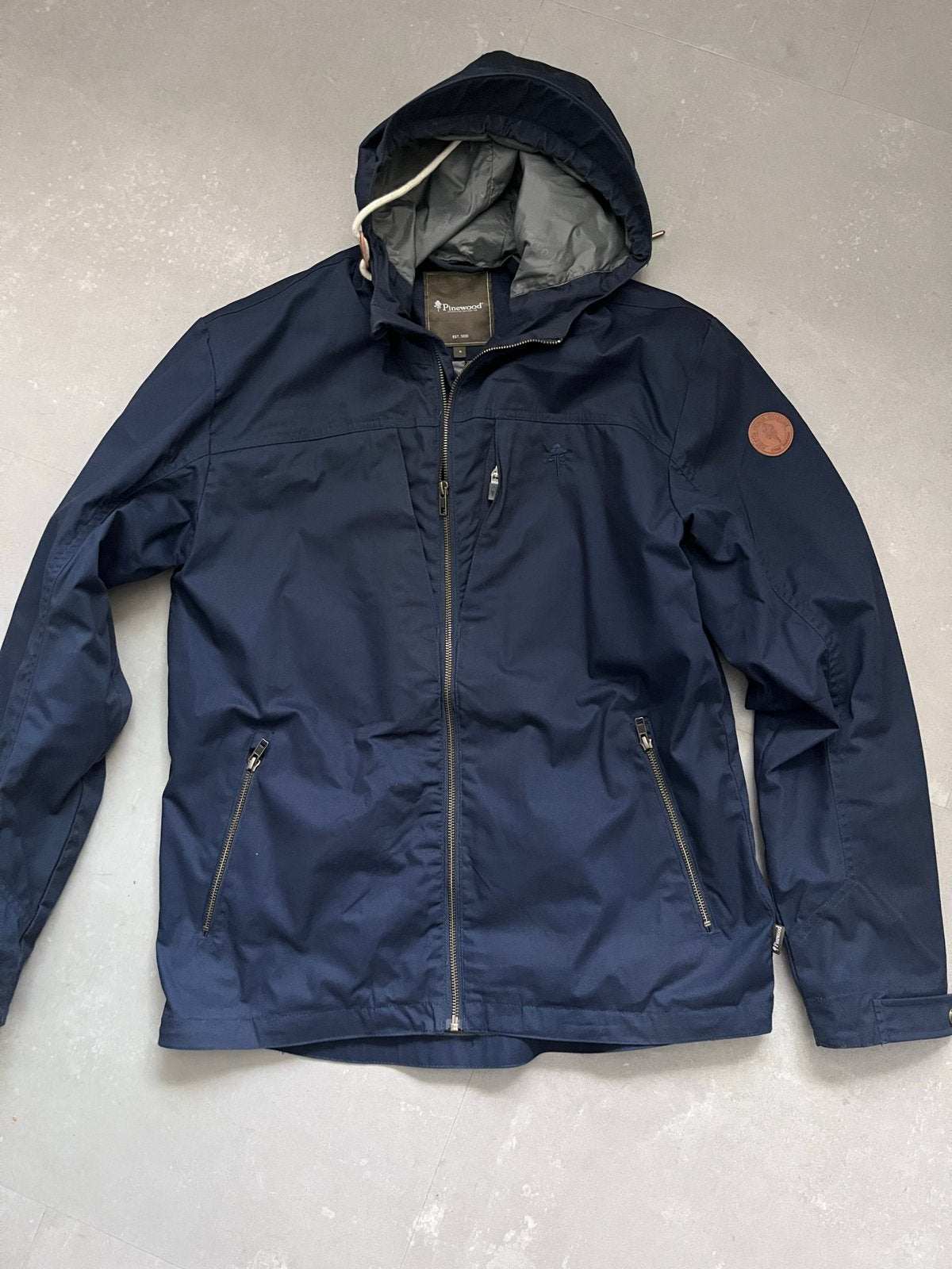 Pinewood  jas heren - Maat M, Kleding | Heren, Ophalen of Verzenden, Zo goed als nieuw, Maat 48/50 (M), Blauw