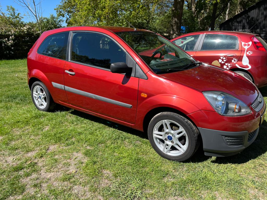 Ford Fiësta 1.3 8V 3DR 2008, Auto's, 1299 cc, 40 €/maand, Origineel Nederlands, Handgeschakeld