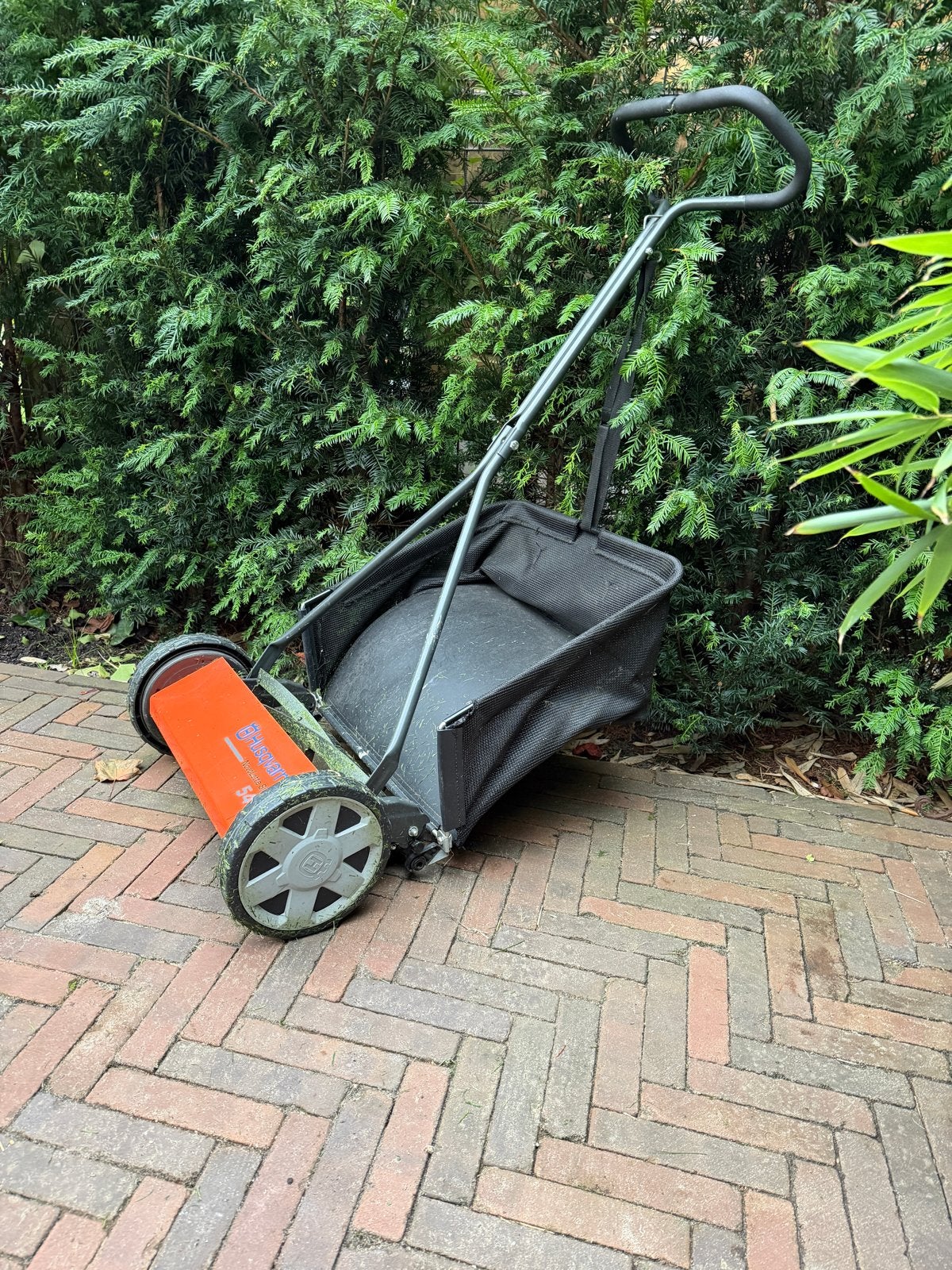 Husqvarna Novolette Silent 540 handgrasmaaier kooimaaier, Ophalen, Handgrasmaaier, Zo goed als nieuw, Opvangbak
