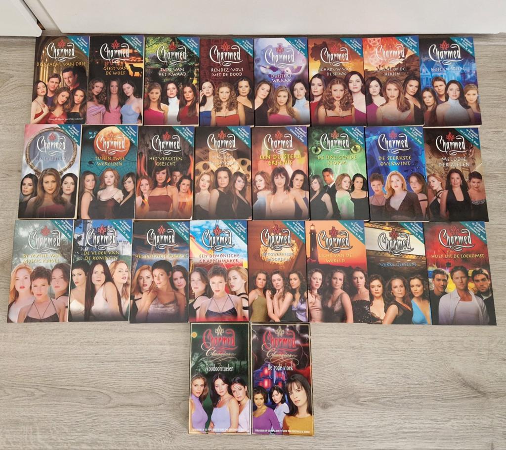 26x Constance M.Burge - charmed boeken NL, Ophalen of Verzenden, Zo goed als nieuw, Constance M.Burge