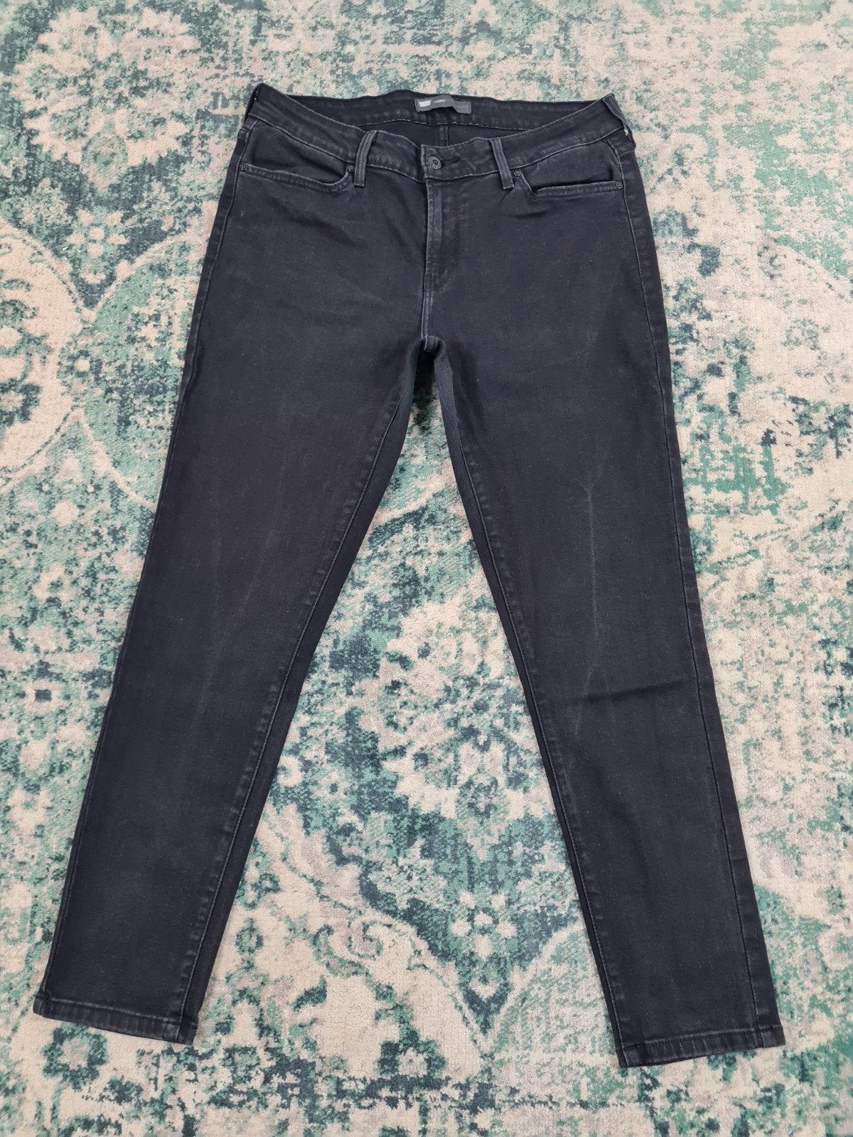 Levi's skinny fit W33 L30 Dames Tulsi3330 Zwart High-rise, Zwart, Ophalen of Verzenden, Zo goed als nieuw, W30 - W32 (confectie 38/40)
