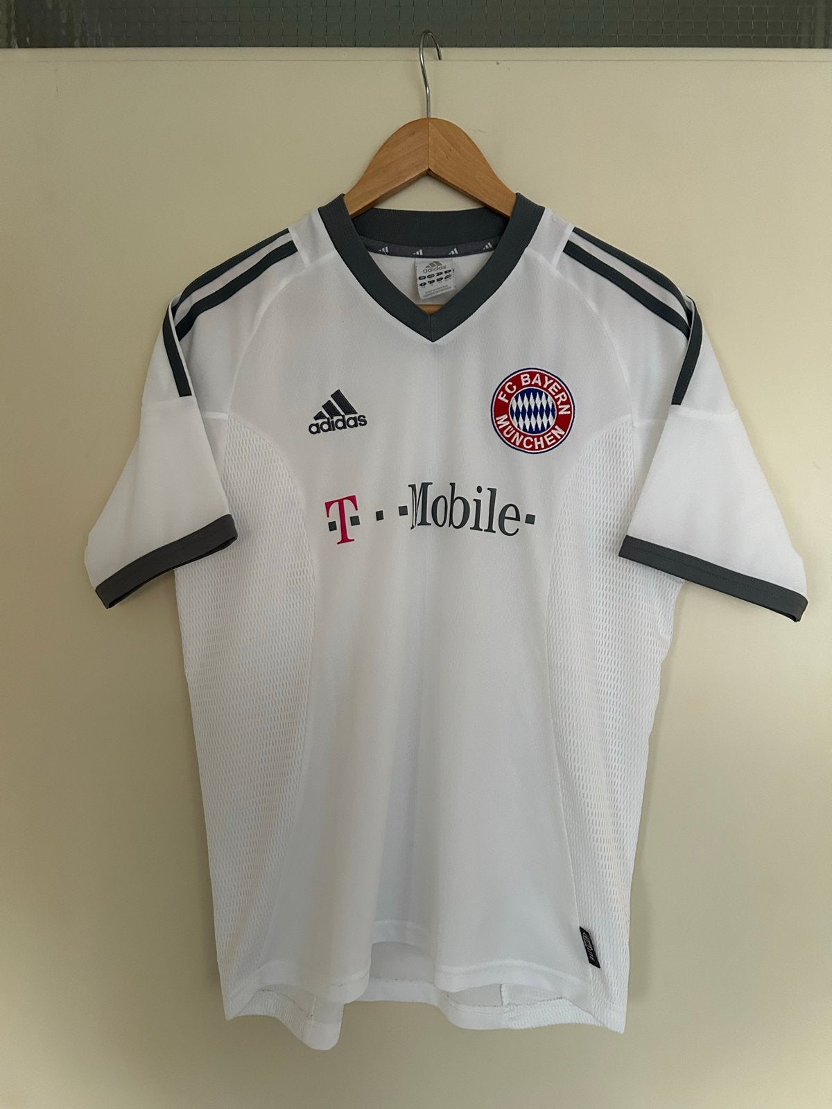Bayern München uit tenue 2002-2003 - Maat S, Verzenden, Wit, Zo goed als nieuw, Voetbal