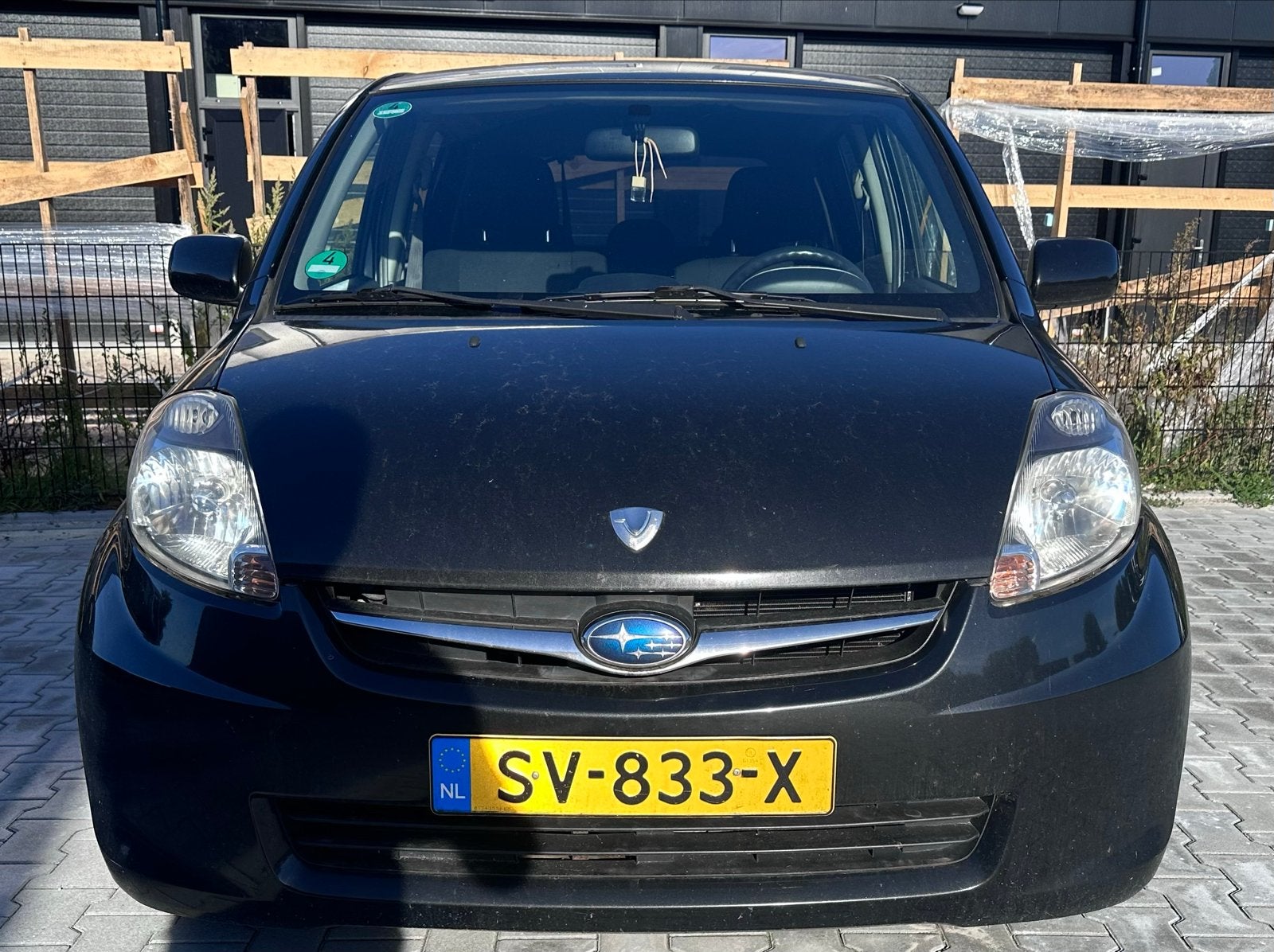 Subaru Justy met een beetje werk ( nwe voorbanden), Auto's, Justy, Stof, 4 cilinders, Zwart