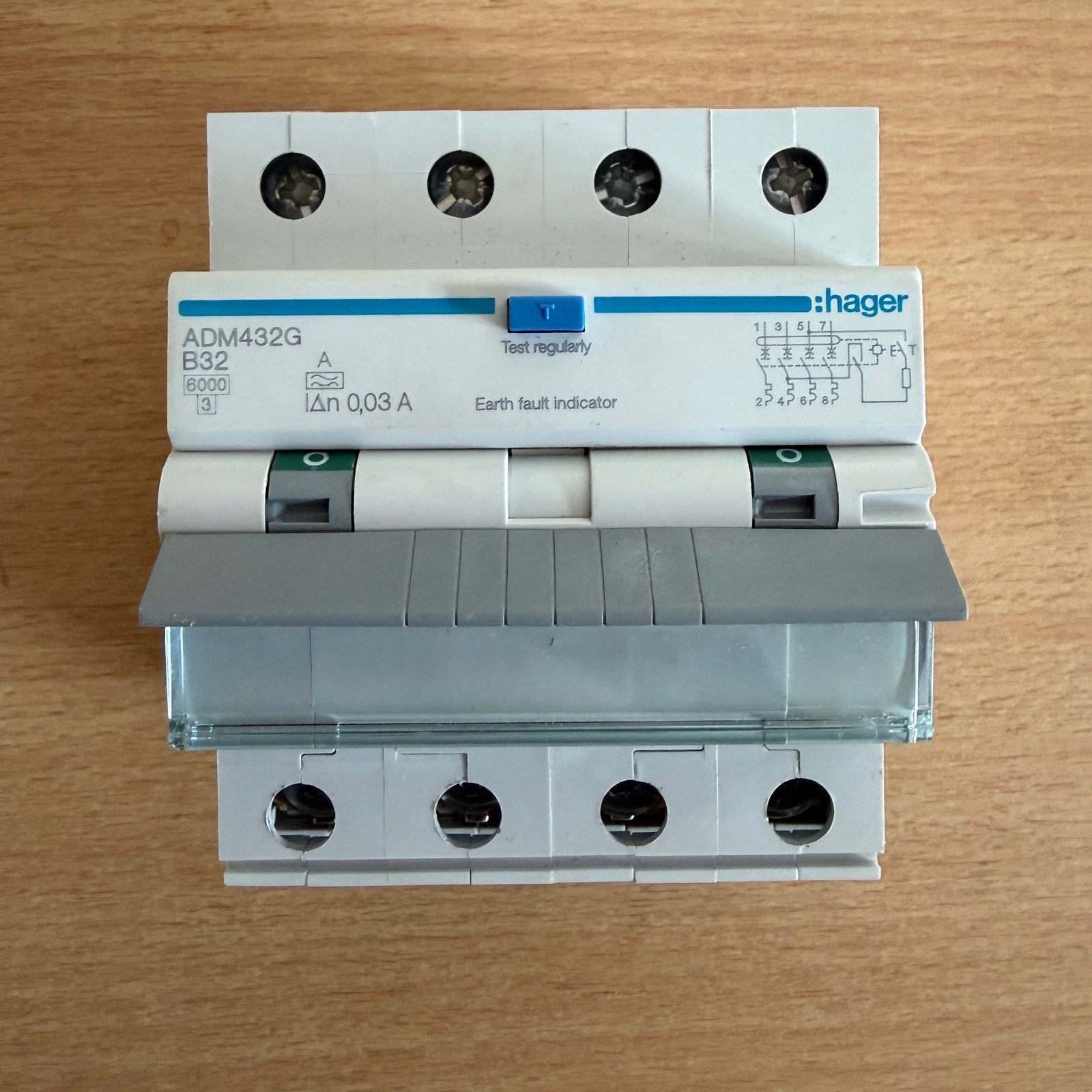 Hager Aardlekautomaat ADM432G B32 32A 0.03A, Ophalen of Verzenden, Nieuw, Hager, Aardlekautomaat