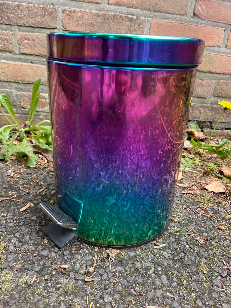 Kleurrijke prullenbak met pedaal - Regenboog design, Ophalen, Gebruikt, Met pedaal, Metaal