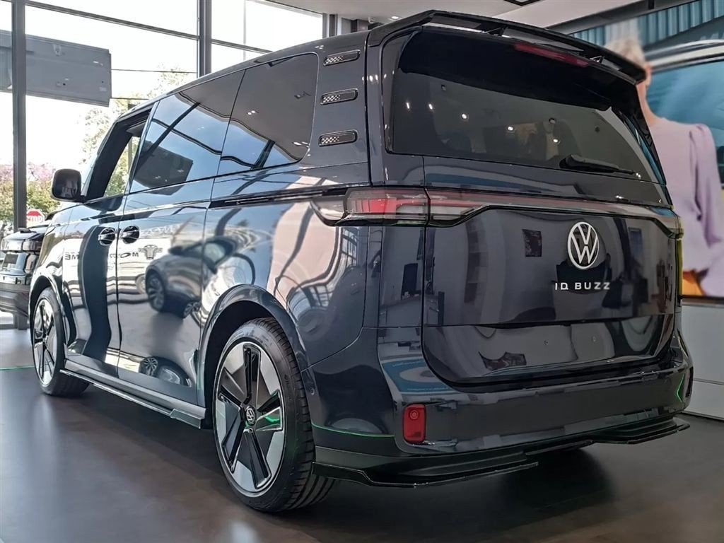 Rear Splitter Diffuser Geschikt Voor Volkswagen ID Buzz, Verzenden, Automotive Parts, A.parts@hotmail.nl, Trasmolenlaan 12 3447 GZ Woerden